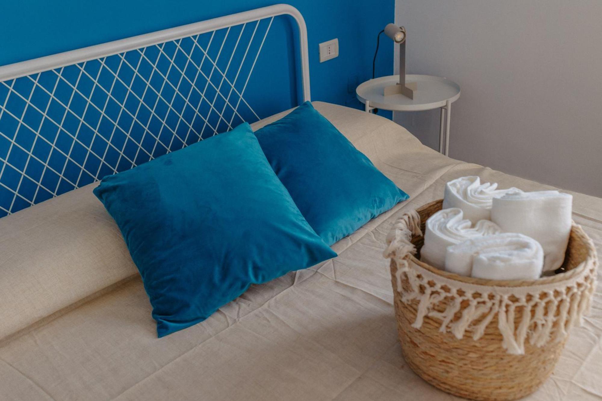 Blue Sea View Apartment Salerno Esterno foto